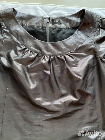 Блестящее платье 48 размера