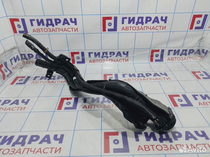 Горловина топливного бака Kia Rio 4 (FB) 31030-H0000