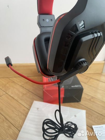 Игровые наушники новые «Red Square Bomber» V2