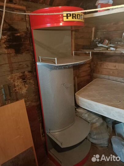 Полка для канцтоваров