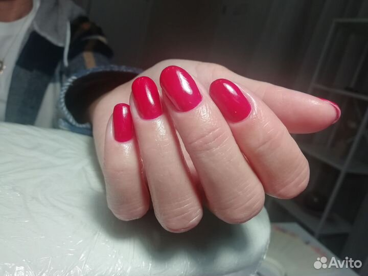 Наращивание ногтей, маникюр, педикюр