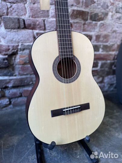 Классическая гитара Cort AC 100 OP матовая