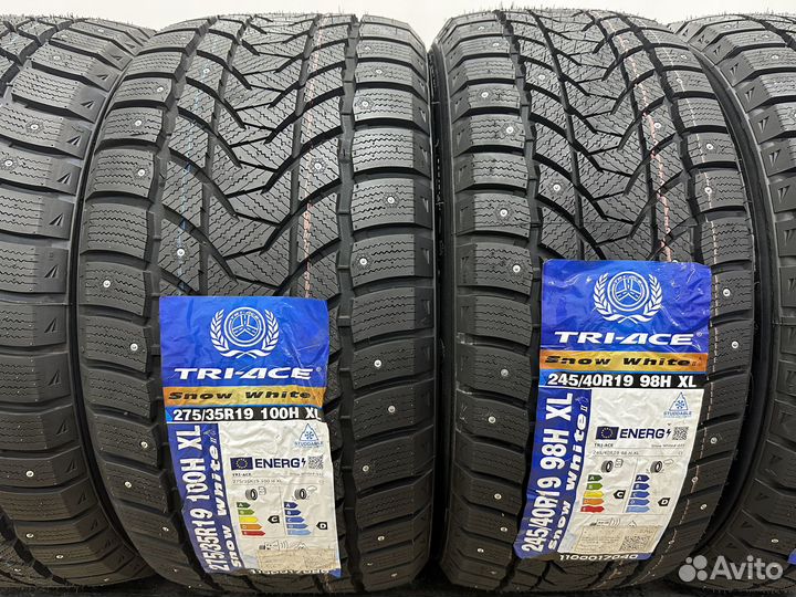 Tri Ace Snow White II Stud 245/40 R19 и 275/35 R19 98J