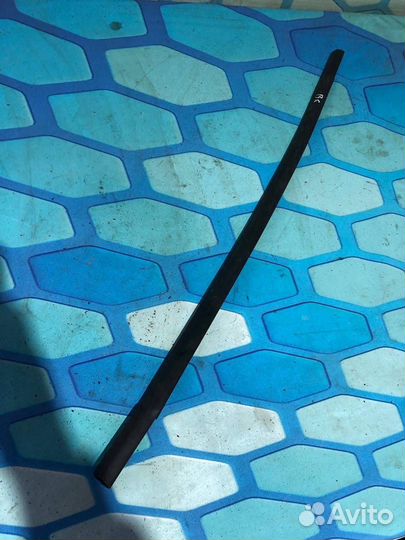 Накладка стекла заднего левого 3C9839477