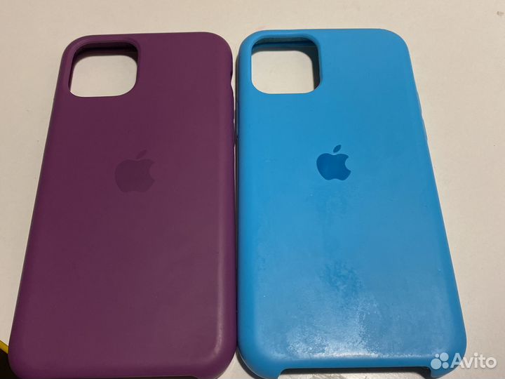 Чехлы на iPhone 11