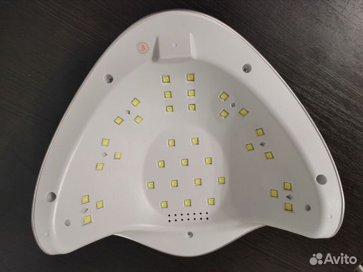 Лампа для маникюра