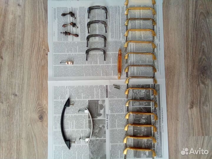 Мебельные петли и ручки