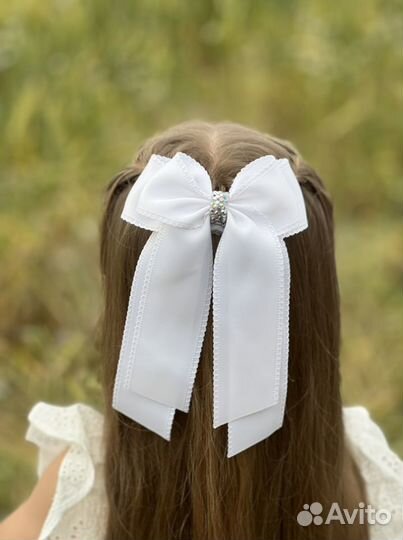 Бант на заколке либо на резинке из сатиновой ленты