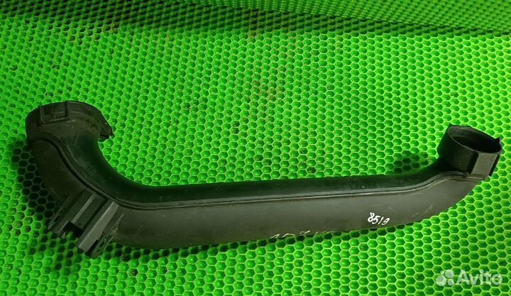 Патрубок интеркулера Volkswagen Polo