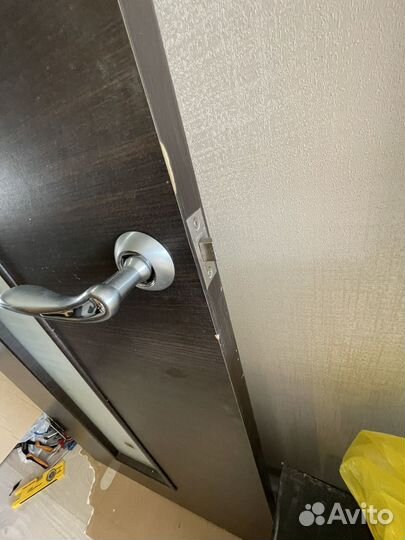 Двери межкомнатные с коробкой б/у