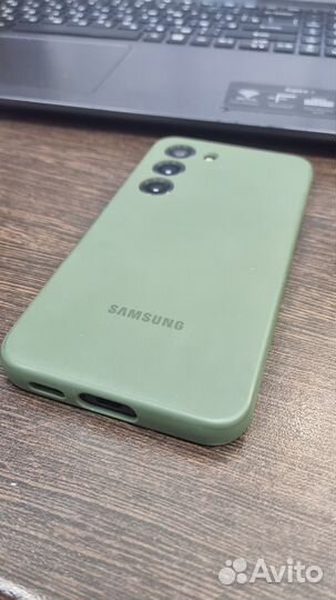 Samsung Galaxy S23, 8/256 ГБ