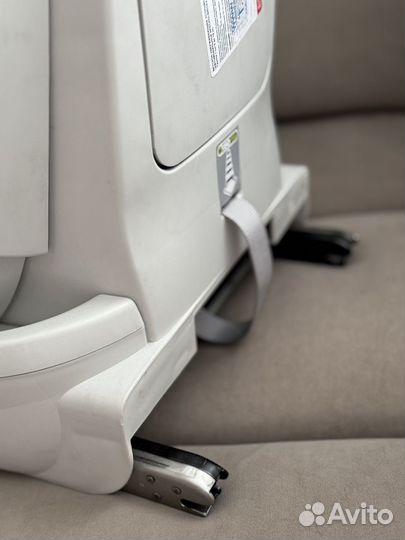 Автомобильное кресло britax romer trifix