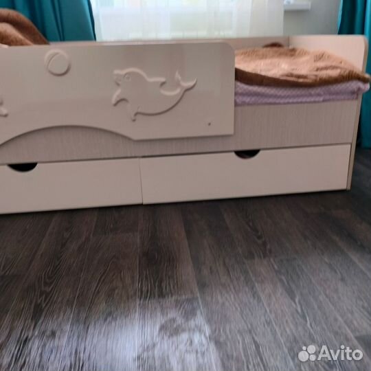 Детская кровать от 3 лет с бортиками