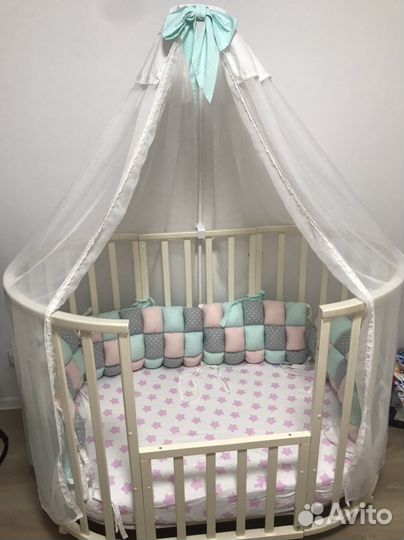 Бортики в детскую кроватку и балдахин