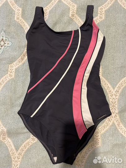 Купальник для бассейна