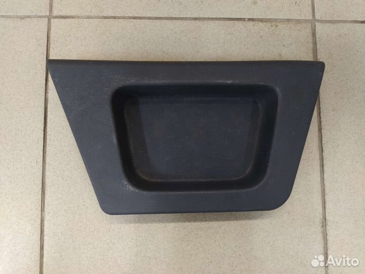 Пластик багажника левый Ниссан Кашкай J10