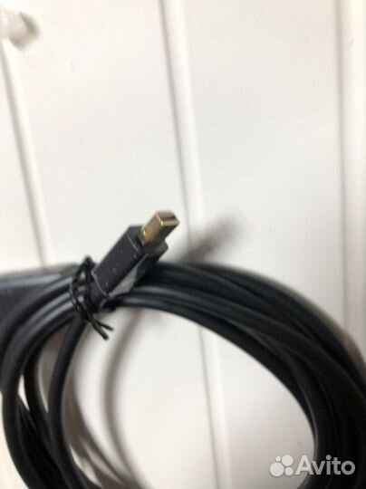 Кабель-адаптер Thunderbolt