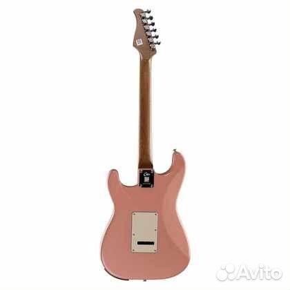 Электрогитара со встроенным процессором Mooer gtrs P800 Pink