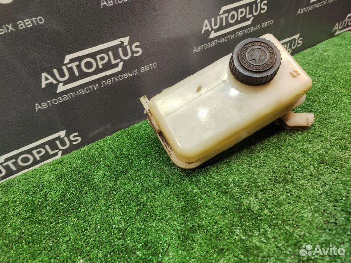 Бачок гур Iran Khodro Samand 1.8 ptcl6A10CVX1 2007