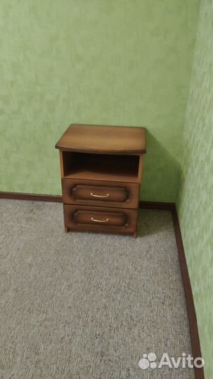 Тумба прикроватная