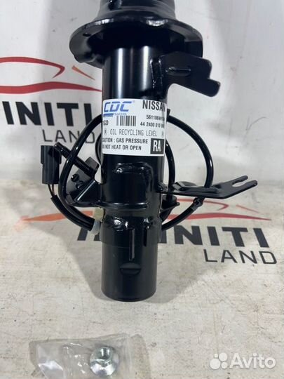 Амортизатор передний правый Infiniti Qx70/Fx S51