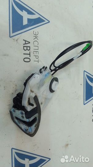 Замок задней правой двери Toyota Corolla, XI е180