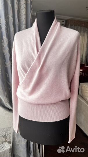 Джемпер на запАх новый кашемир