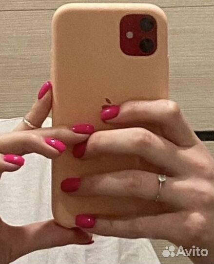 Чехол на iPhone 11