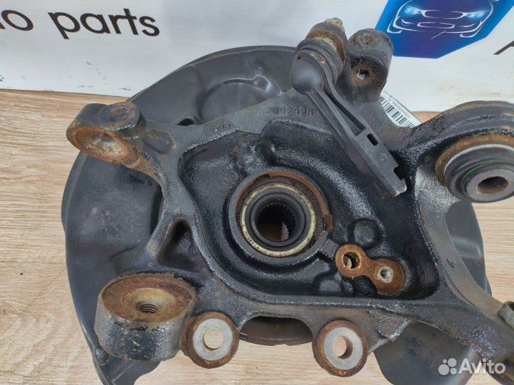 Кулак задний правый Bmw 3 F30 N20B20 2012