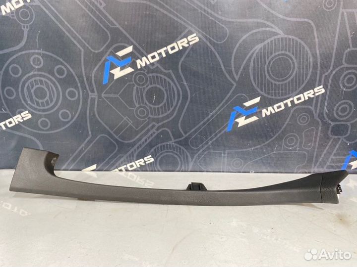 Пластик салона левый Volkswagen Passat Variant B6