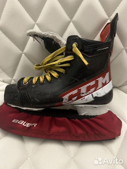 Коньки хоккейные CCM jetspeed ft4