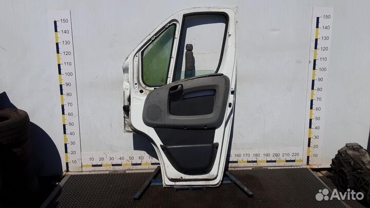 Дверь передняя правая Citroen Jumper