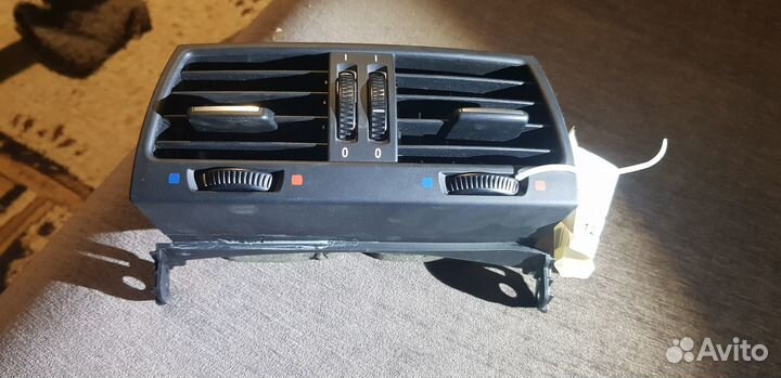 Дефлектор задний на бмв х5е70