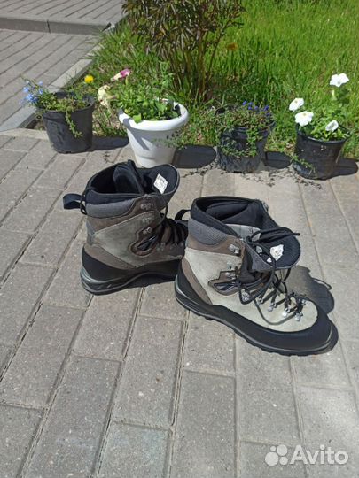 Альпинистские ботинки Фарадей 700