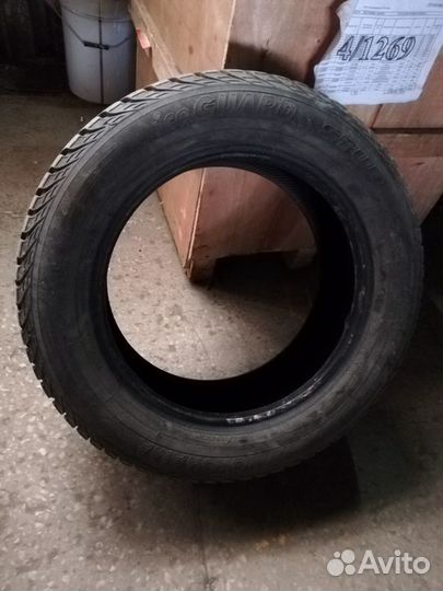 Yokohama Advan Sport A/S 225/60 R17