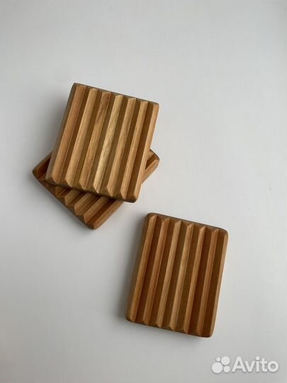 Мыльница из дерева