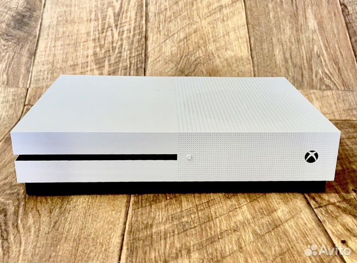Xbox One S 512 Ростест с дисководом