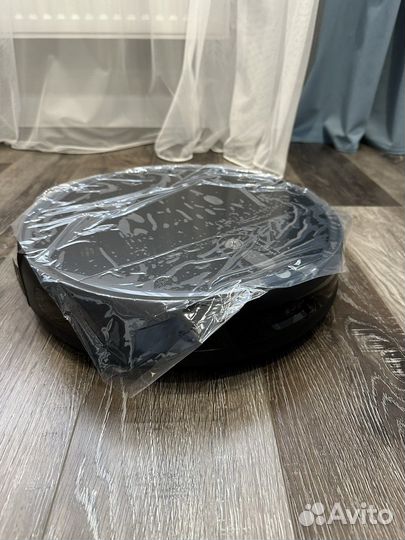 Робот пылесос xiaomi новый