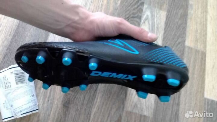 Футбольные бутсы 43 размер