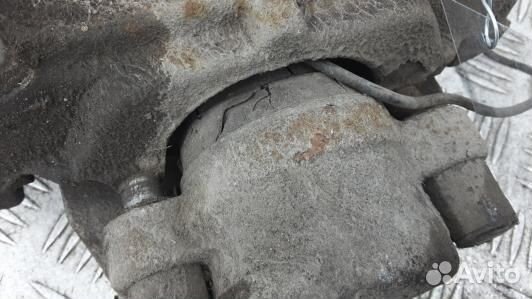 Суппорт тормозной передний левый audi A4 B8 (5DN29