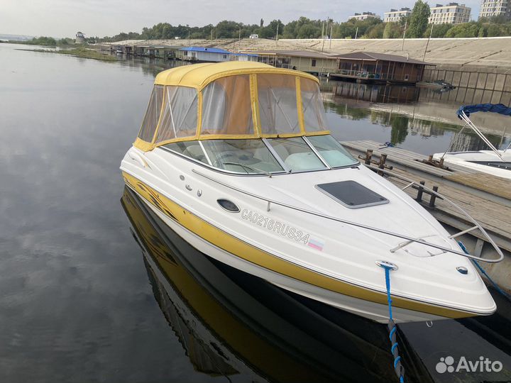 Катер Chaparral-215