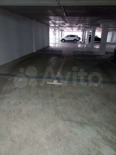 Машиноместо, 18 м²