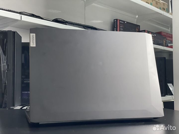 Новый игровой ноутбук lenovo i5-11300 gtx1650 4gb