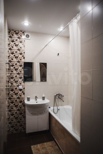 2-к. квартира, 60 м², 5/9 эт.