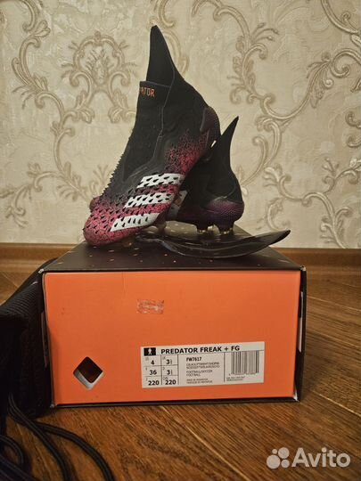 Бутсы adidas predator freak + FG