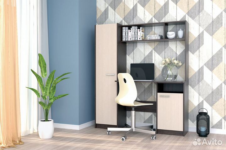 Школьный уголок