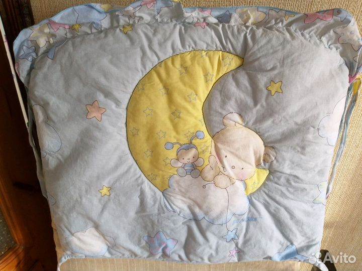 Бортики в кроватку