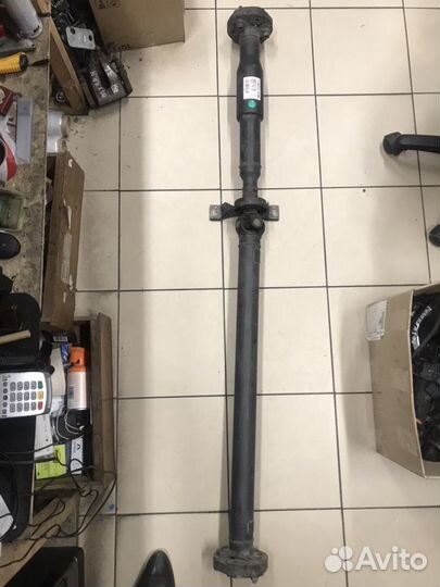 Карданный вал Мерседес W212. A2124106106