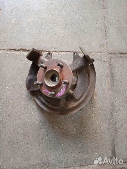 Поворотный кулак передний левый Ford Taurus 1 Форд