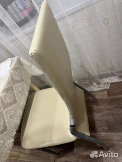 Кухонный стул